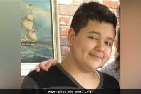 US Teenager Who Went Missing While Walking Dogs Found Alive After 8 Years