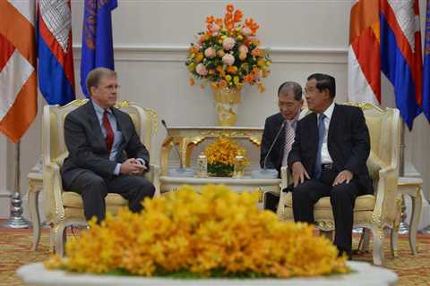 US respects Cambodia’s sovereignty;  Condemn regime change