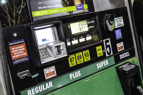 Gasoline prices in Fort Wayne rose 47 cents a gallon last week |  Local