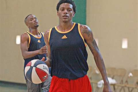 Former Jackson stars ball at Vicksburg celebrity basketball game