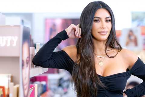 Kim Kardashian’s New “Makeup-Free” Selfie Is Sparking a Debate About Filters