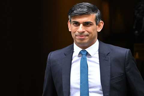 Rishi Sunak blasts woke banks shutting politicians’ accounts amid Nigel Farage’s ‘de-banking’..