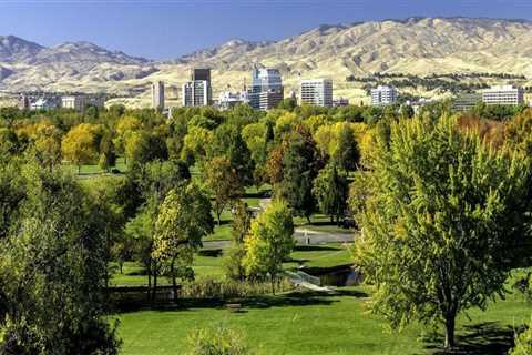 Partnerships between Local Businesses and Environmental Organizations in Boise, Idaho