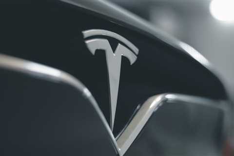 Tesla as soon as once more slashes Mannequin S and X costs by almost 20 %