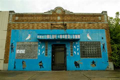 Blue Bird Inn restoration aims to entertain new generation of Detroiters