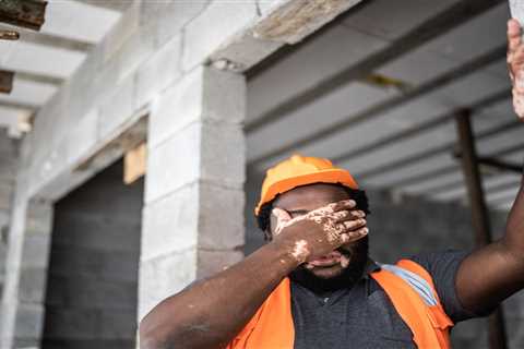 Trabajadores sufren mientras el Congreso y empresarios debaten la necesidad de normas contra el..