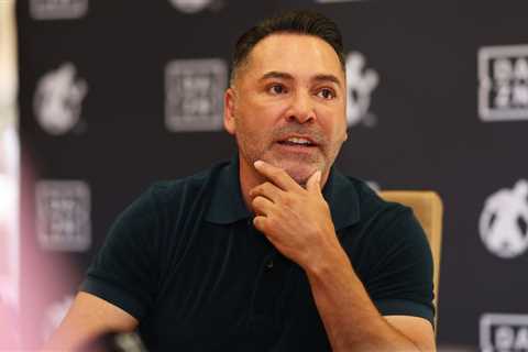 Oscar De La Hoya urges promoters to come together to make best fights