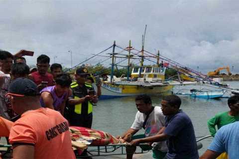 Philippines Says 3 Dead After Fishing Boat Hit by ‘Foreign’ Vessel in South China Sea