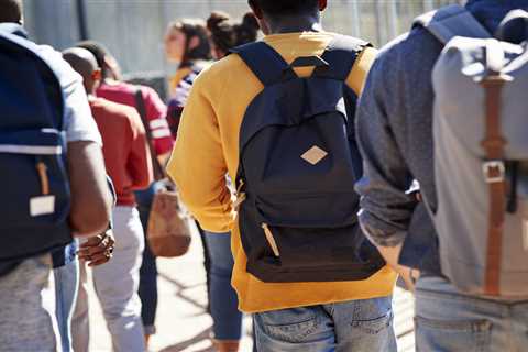 Back to school for Michigan high schoolers, 70K of whom are in immigrant families ⋆