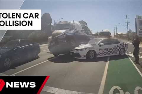 Four teens arrested after crashing allegedly stolen car at busy Alexandra Hills intersection