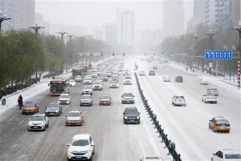 Three dead when the roof of a gymnasium in China collapses due to a snow warning