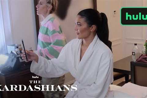 The Kardashians | Tallest Person in the Room | Hulu