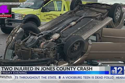 Two injured in crash on Highway 84 in Jones County