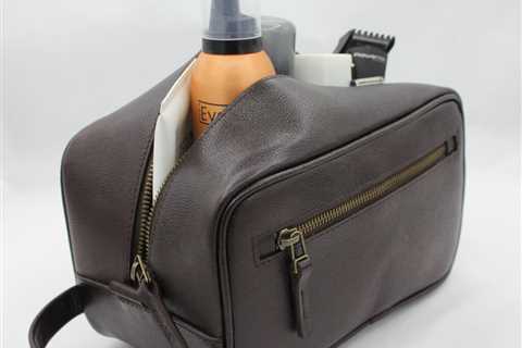 Sarlag Waterproof Yak Leather Toiletry Bag