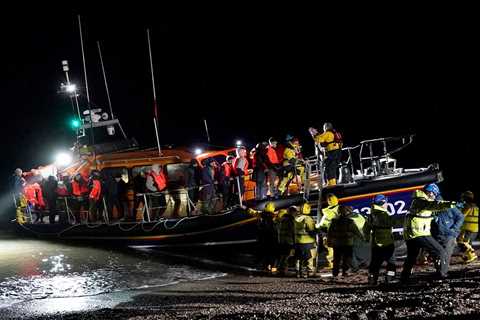 Tiny amount of small boat migrants returned – as eye-watering cost of barge revealed