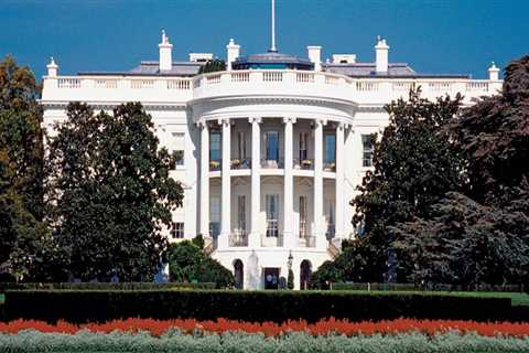 Political Divisions in Washington DC: An Expert's Perspective