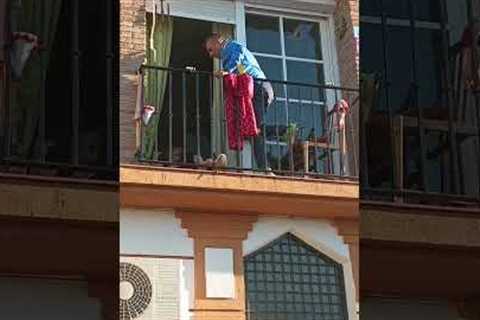 Man Climbs Building To Help Fallen Elderly Woman