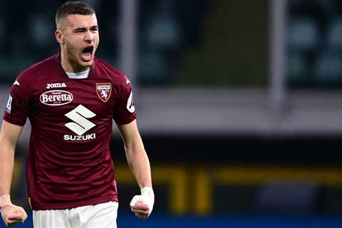 Chelsea, AC Milan, Juventus, and PSG Battle for Torino’s €35M Defender