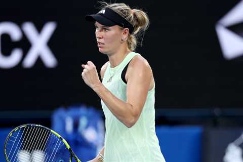 Caroline Wozniacki marks Australian Open comeback with first-round win over Magda Linette