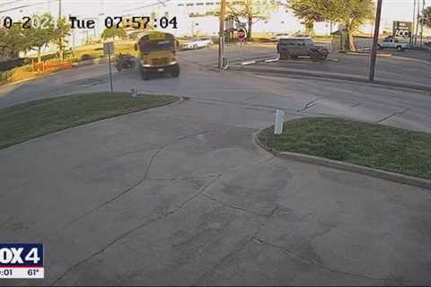 Video shows moments before Fort Worth crash involving school bus that killed motorcyclist