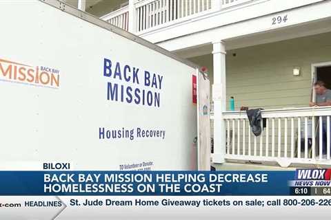 Back Bay volunteers working to decrease homelessness