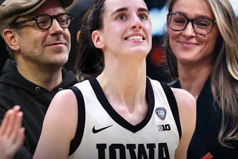 Caitlin Clark Attracts Main Celebs to her NCAA Closing 4 Recreation