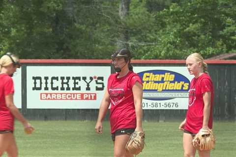 West Lauderdale's Breelyn Cain wins second straight “Miss Softball” award