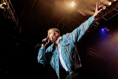 Macklemore Debuts ‘Hind’s Hall’ Protest Solidarity Song