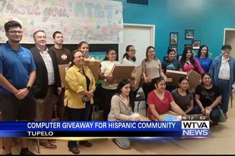 Computer giveaway held in Tupelo