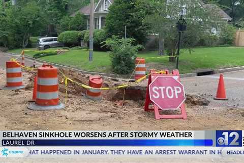 Belhaven residents concerned about sinkhole