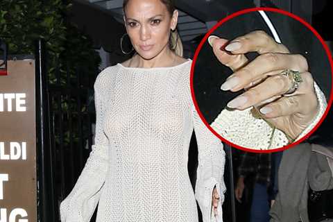 J Lo Carrying Her Marriage ceremony Ring As Marital Home Up for Sale