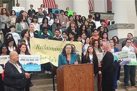 Youth climate activists come to Tallahassee, calling for ‘immediate and bold action’