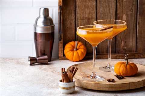 Get Your Thanksgiving Cocktails Ready with These Delicious Recipes