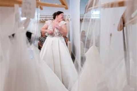 As the economy recovers, a bride tries to beat inflation