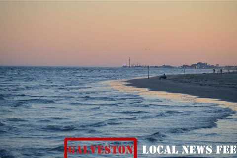 Two missing after boat crashes into Galveston jetties