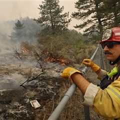 Favorable weather helps firefighters contain three major wildfires