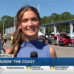 LIVE: Cars still filing into D'Iberville Civic Center, live music kicking off