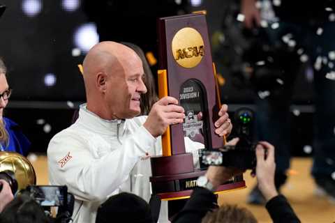 Longhorns volleyball at Moody Center? It's in the works, coach said