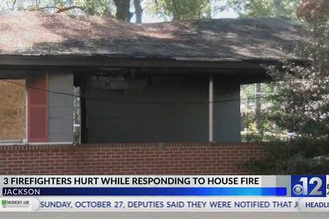 Three firefighters injured while responding to Jackson house fire