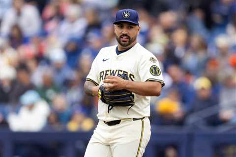 Nestor Cortes Placed on 15-Day IL by Brewers for Flexor Strain