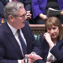 Keir Starmer's Support for Rachel Reeves Amidst Commons Turmoil: A Steady Course?