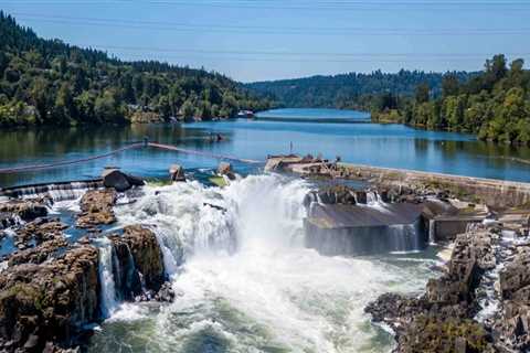The Impact of Government Policies on Economic Development in Clackamas County, Oregon
