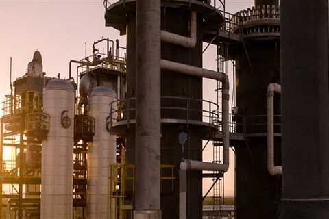 The Future of Energy in Southeast Texas: Balancing Traditional and Renewable Sources