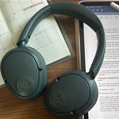 Best Headphones for Students: Top 4 Picks for Back-to-School