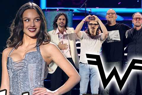Olivia Rodrigo and Weezer Surprise Fans at Lollapalooza