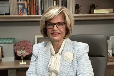 Dr. Chobanian Empowers Women to Shine at Any Age