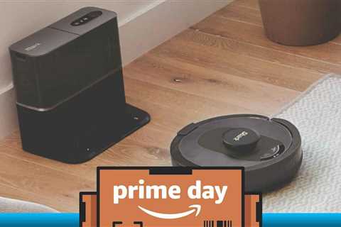 Shark Robot Vacuums Up to 58% Off on Amazon Prime Day Deals