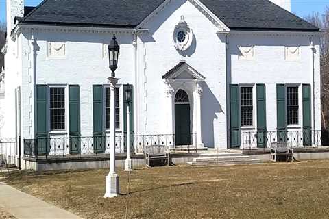 Bringing Your Own Alcohol to Food Events in Western Massachusetts: What You Need to Know